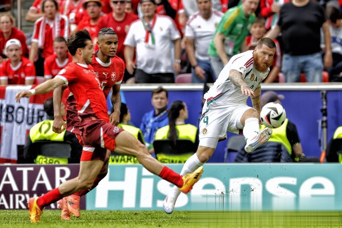 匈牙利队在比赛中取得宝贵三分,实现突破 匈牙利队在比赛中取得宝贵三分,实现突破