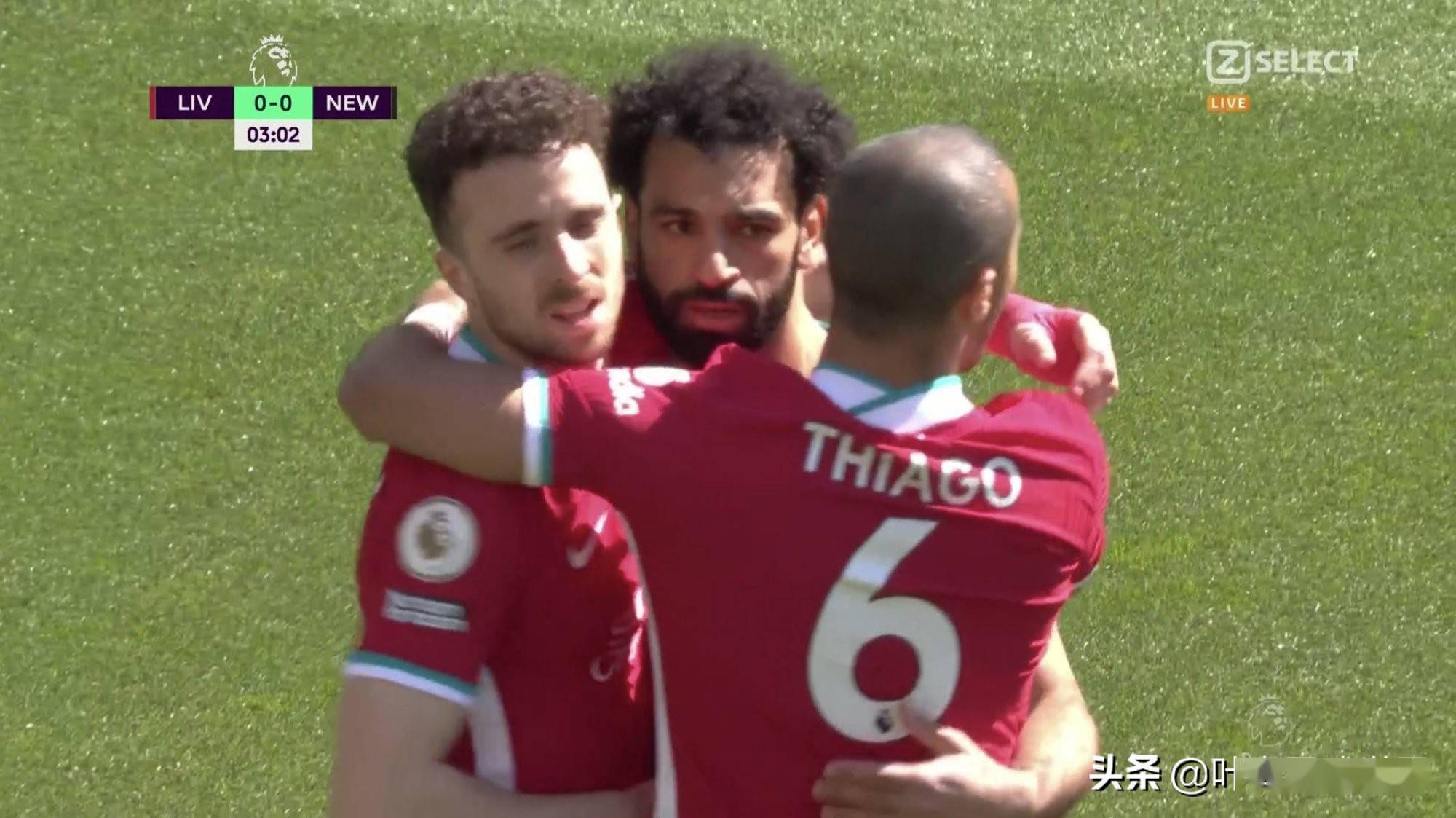 开云下载-世界纪录再次被刷新，观众欢呼不止的简单介绍