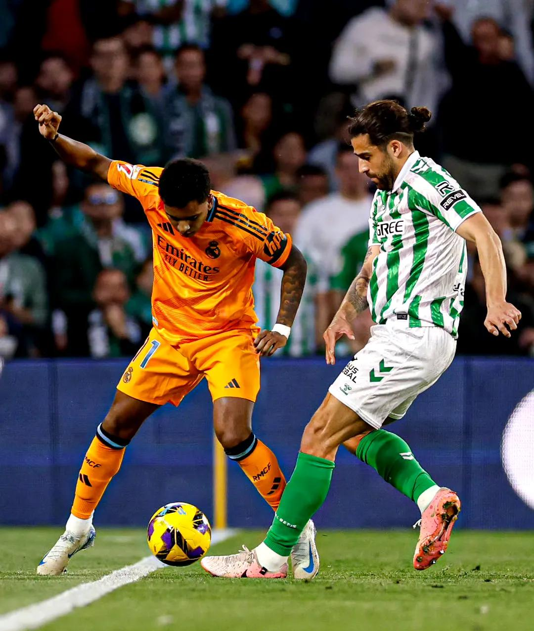 西甲球队征战欧冠赛场表现抢眼