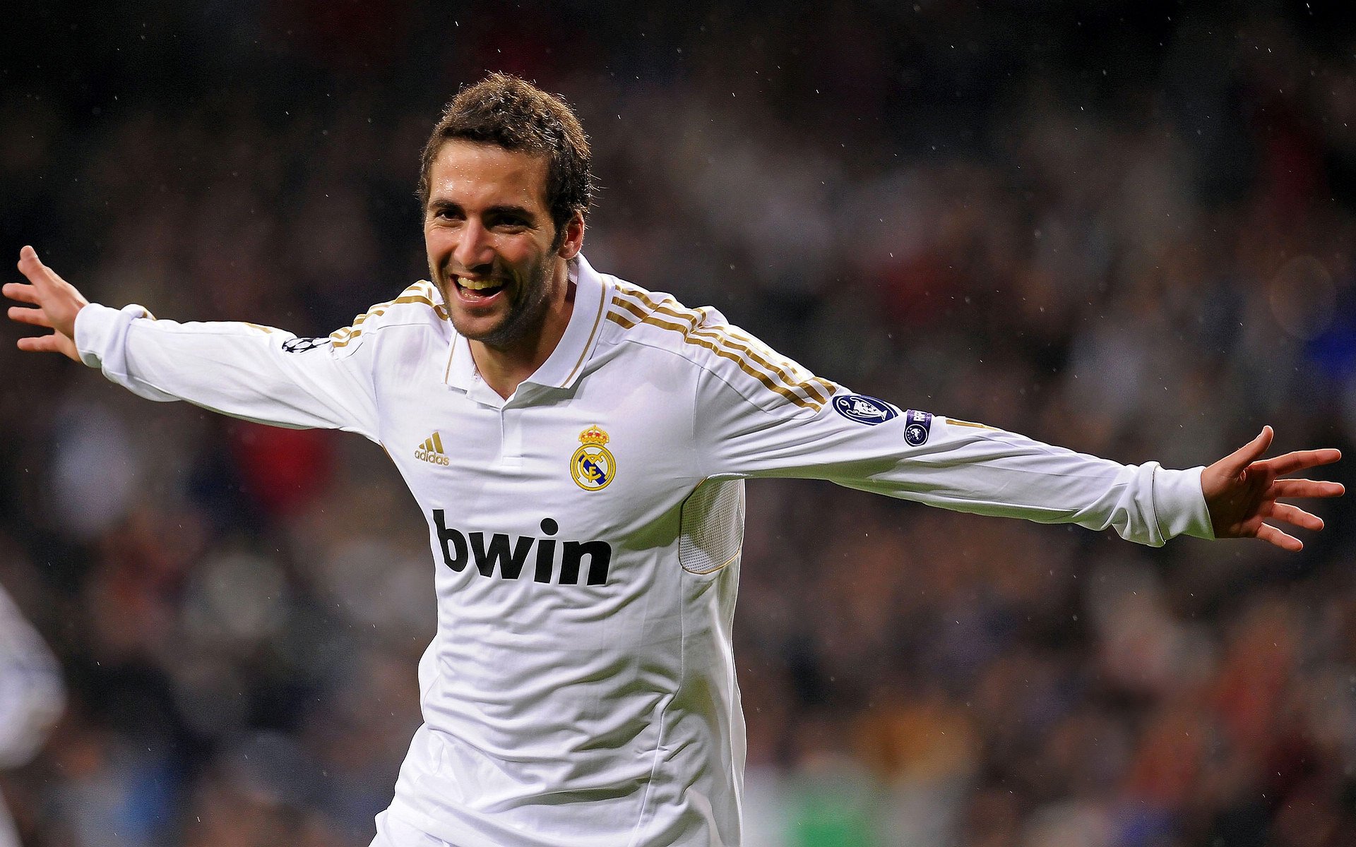 库里数据全面爆炸，国王主场力克森林狼