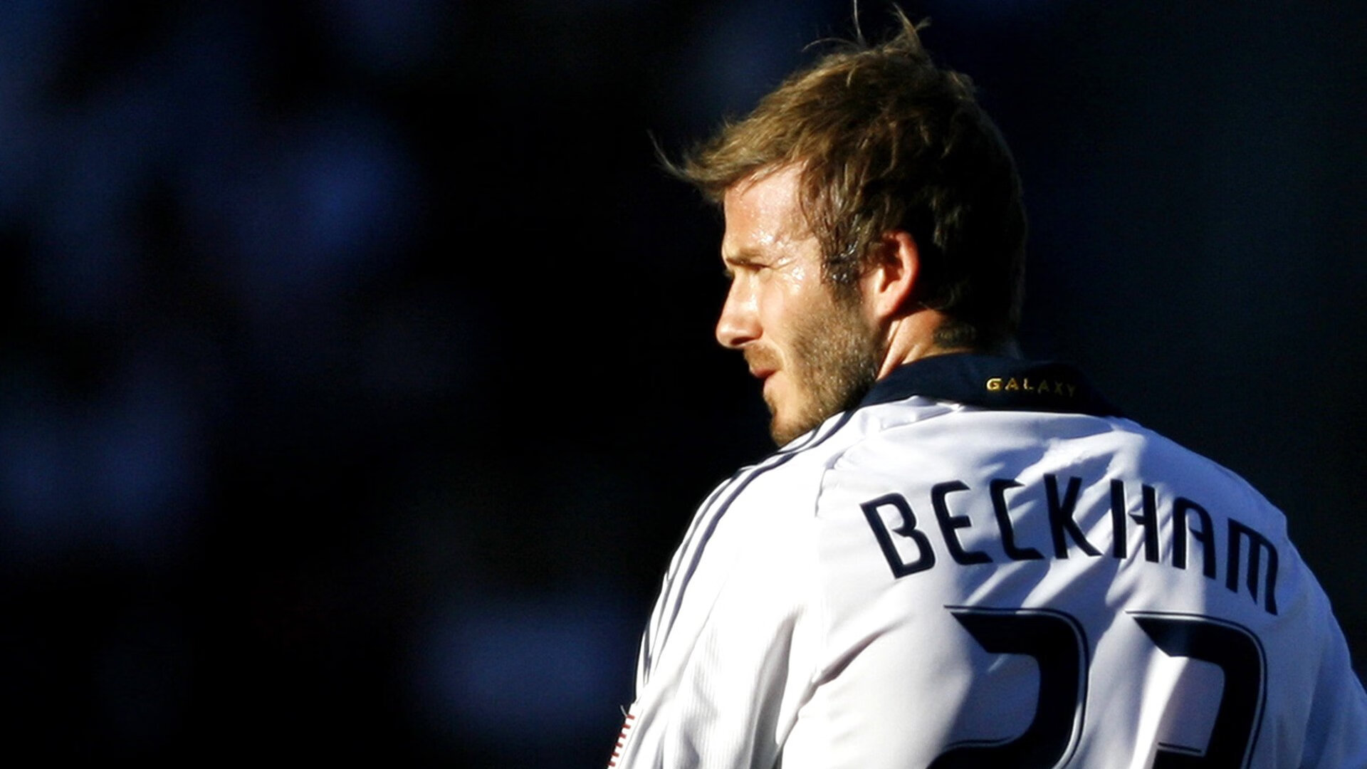 孤胆英雄与铁血军团，C罗的胜利独舞与塞内加尔的悲壮血战